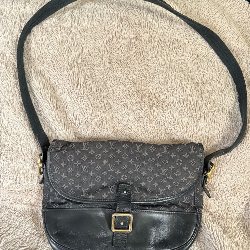 Louis Vuitton Black and Gray Crossbody Bag
